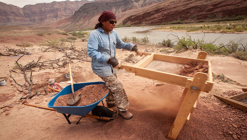 Jason Nez at work at the Grand Canyon