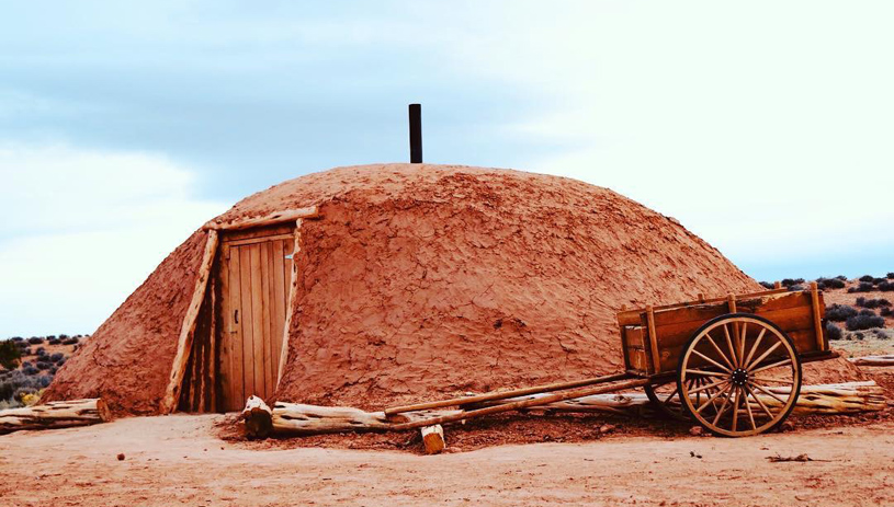 An earthen hogan at Shash Dine.