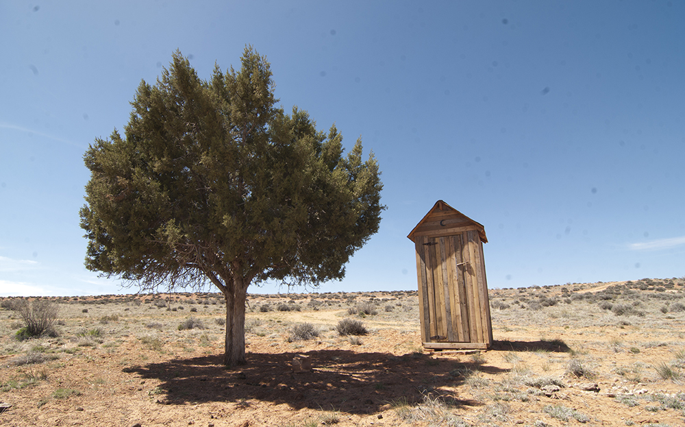 Sash Dine outhouse
