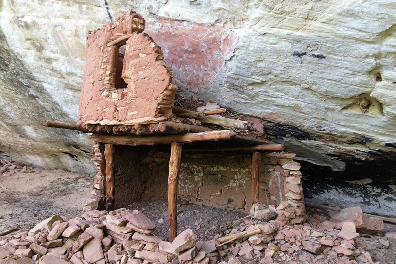 Cliff dwelling, Allen Canyon area, cut from Bears Ears National Monument