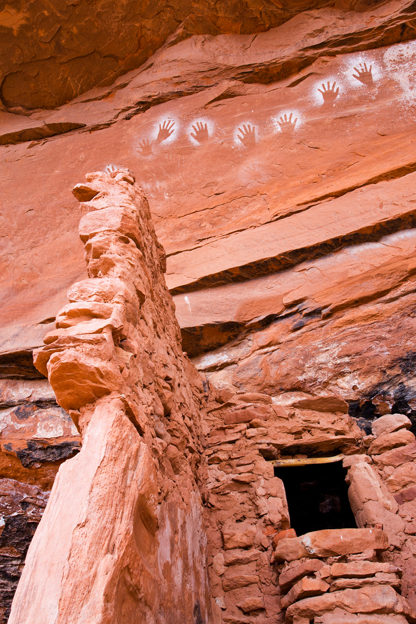 Cliff dwelling, Fish Creek, cut from Bears Ears National Monument, photo by Jonathan Bailey