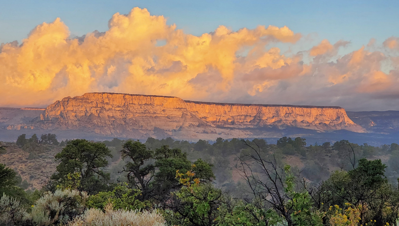 White Cliffs sunrise. MIKE POPEJOY