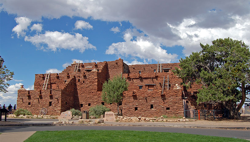 Hopi House at Grand Canyon National Park