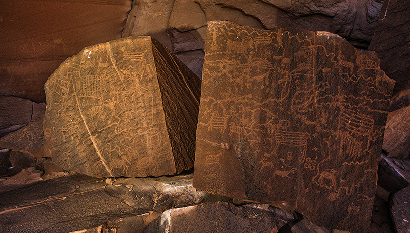 Split twig figurine petroglyph